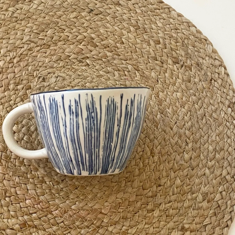 THE OLD POTTERY Co. Hand Painted Asymmetrical Striped Mug in Blue & White